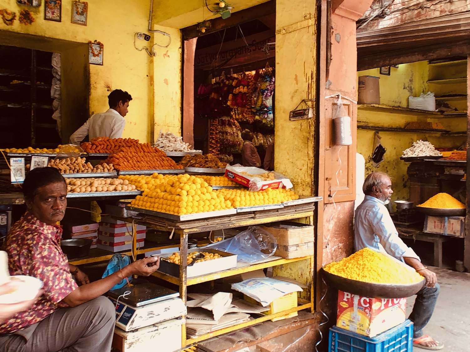 Gujarat Food Road Trip Shreeji Travels